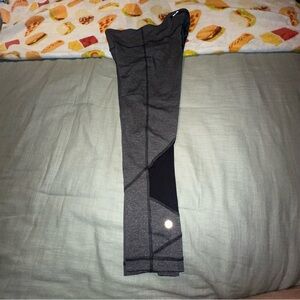 Lululemon‎ Pace Rival Crop Size 4 Gray Black
